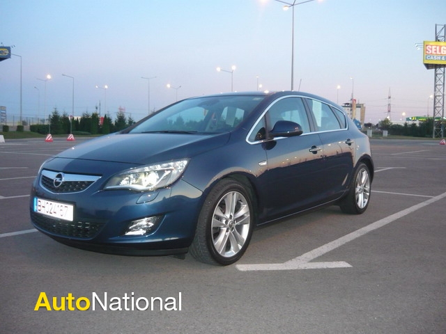 opel astra