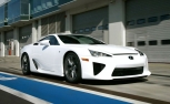 Lexus lucrează la LF-A II